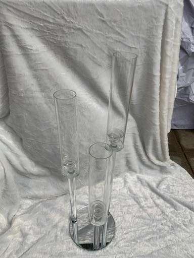 TRANSPARENT GLASS CANDELABRA